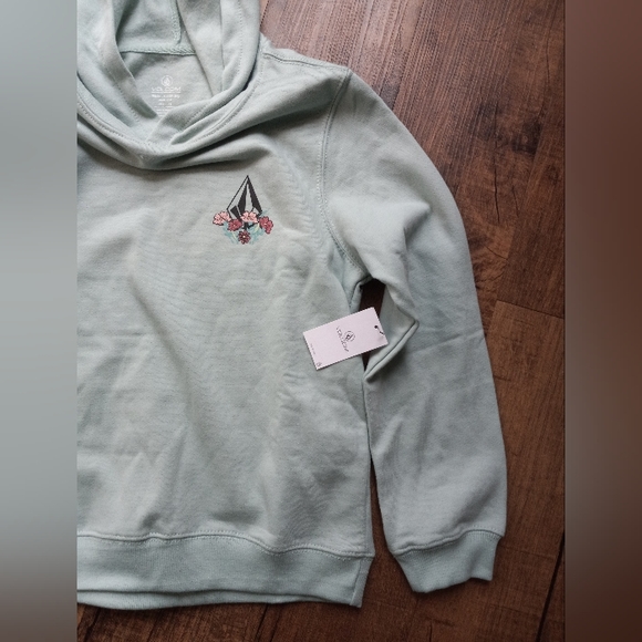 New, Girls Volcom Hoodie. Size L 10/12 - Picture 2 of 7
